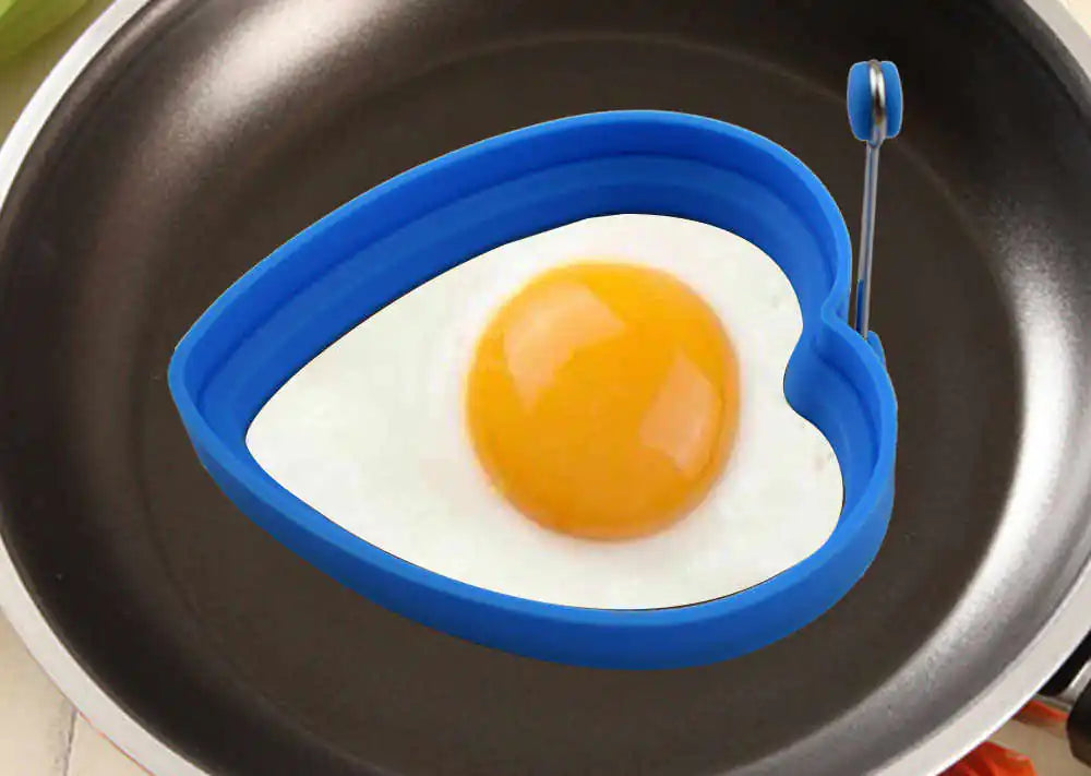 Silicone Heart-Shaped Fried Egg Mold with Handle